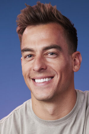 Aaron Erb Headshot