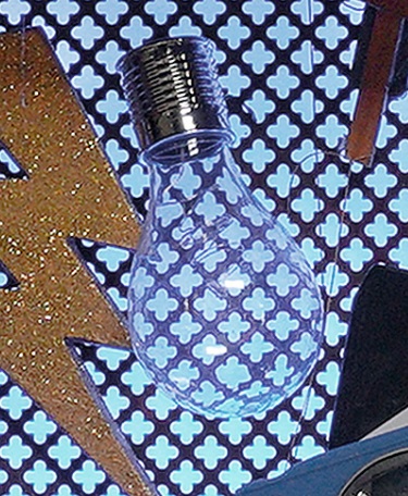 Clue Wall - Trace Adkins every light