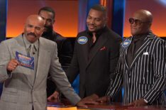 Steve Harvey and Bobby Lashley on 'Celebrity Family Feud'