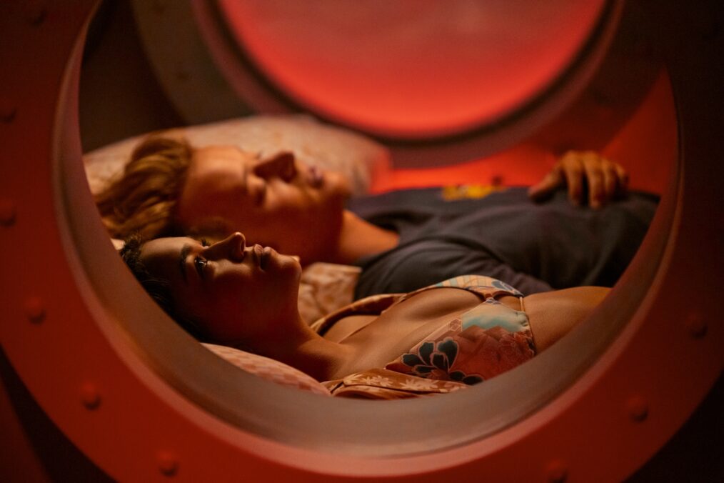 Madison Bailey as Kiara, Rudy Pankow as JJ in 'Outer Banks' Season 4