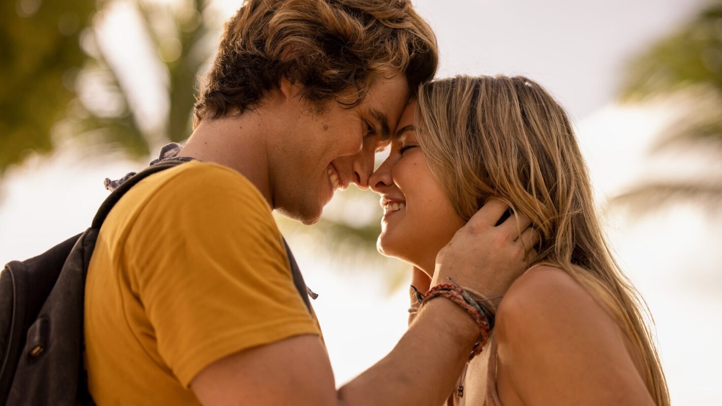 Chase Stokes and Madelyn Cline as John B and Sarah on 'Outer Banks'