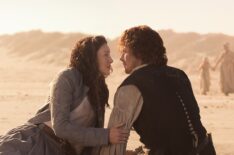 Caitriona Balfe and Sam Heughan in 'Outlander' Season 3