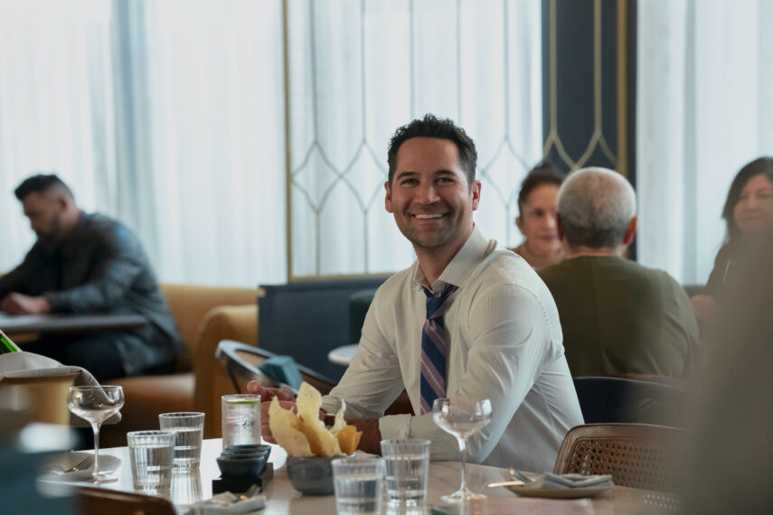 Manuel Garcia-Rulfo as Mickey Haller in 'The Lincoln Lawyer' Season 3 Episode 3