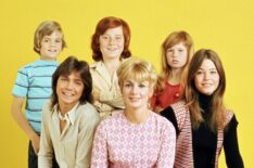 Brian Forster, Danny Bonaduce, Suzanne Crough, Susan Dey, Shirley Jones, and David Cassidy from 'The Partridge Family'