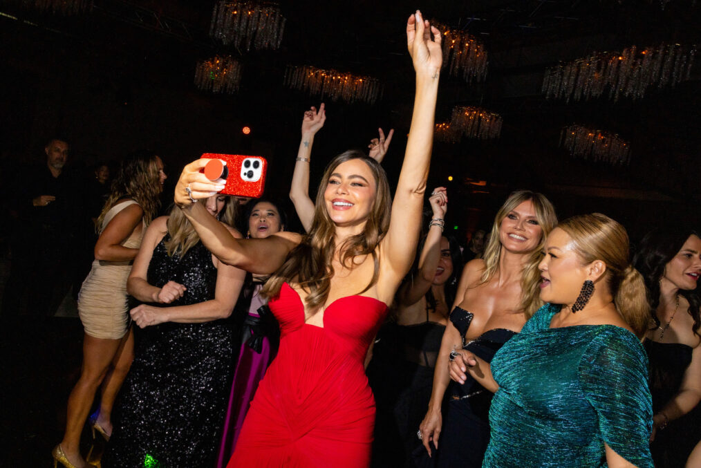 Sofía Vergara and Heidi Klum attend Netflix's Primetime Emmy afterparty at Hilex on September 15, 2024 in Los Angeles