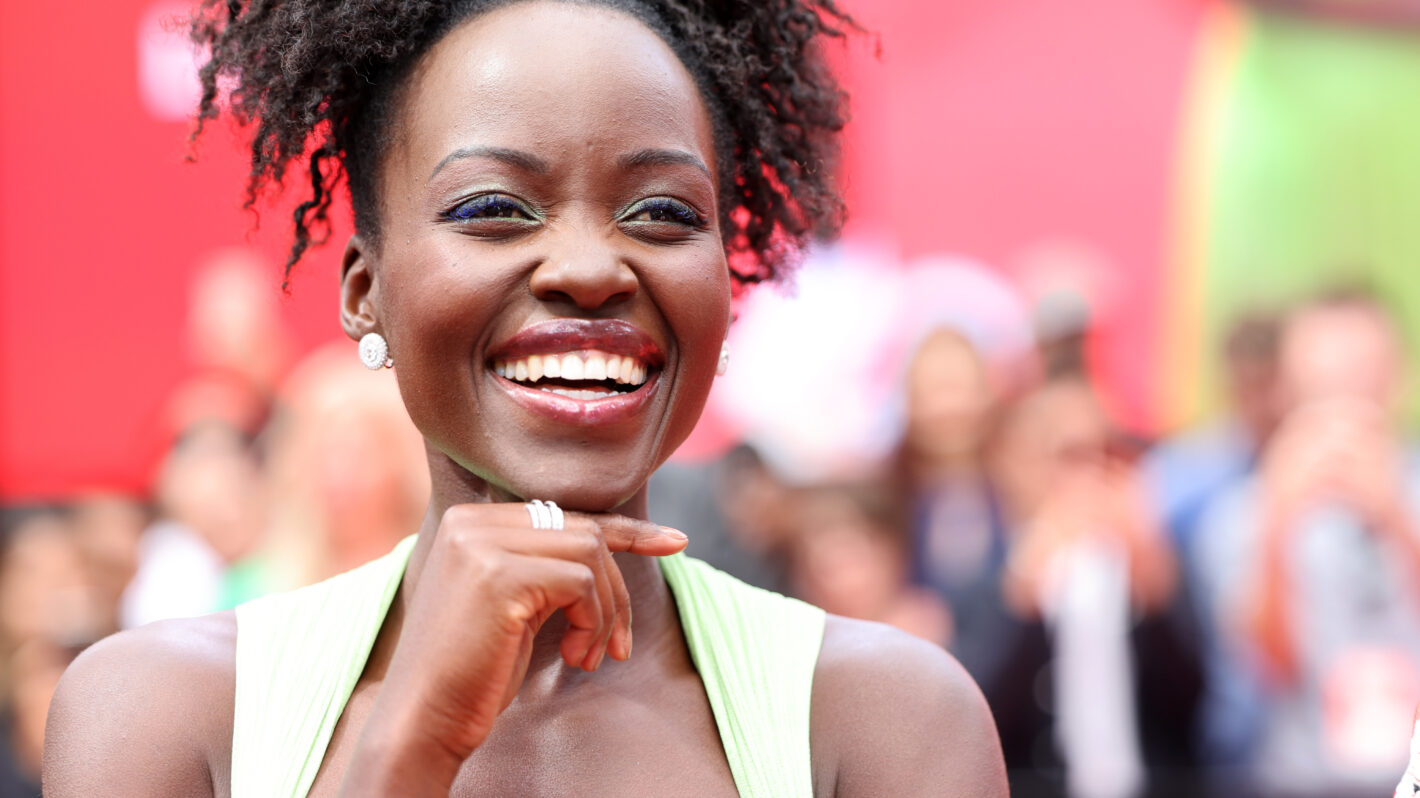 Lupita Nyong'o Opens Up About Switching Back to Kenyan Accent(02)