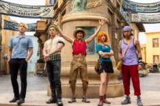 Taz Skylar as Sanji, Mackenyu as Roronoa Zoro, Iñaki Godoy as Monkey D. Luffy, Emily Rudd as Nami, Jacob Romero as Usopp in episode 101 of One Piece
