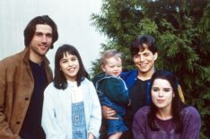 Matthew Fox, Lacey Chabert, Zachary Ahnert, Scott Wolf, and Neve Campbell from 'Party of Five'
