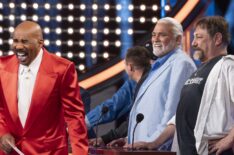 Steve Harvey and Deadliest Catch crew on Celebrity Family Feud - Wild Bill Wichrowski and Jonathan Hillstrand