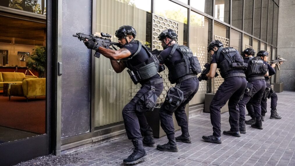 Shemar Moore as Daniel “Hondo” Harrelson, Jay Harrington as David “Deacon” Kay, Niko Pepaj as Miguel Alfaro, Anna Enger Ritch as Zoe Powell, and Annie Ilonzeh as Devin Gamble — 'S.W.A.T.' Season 8 Premiere 