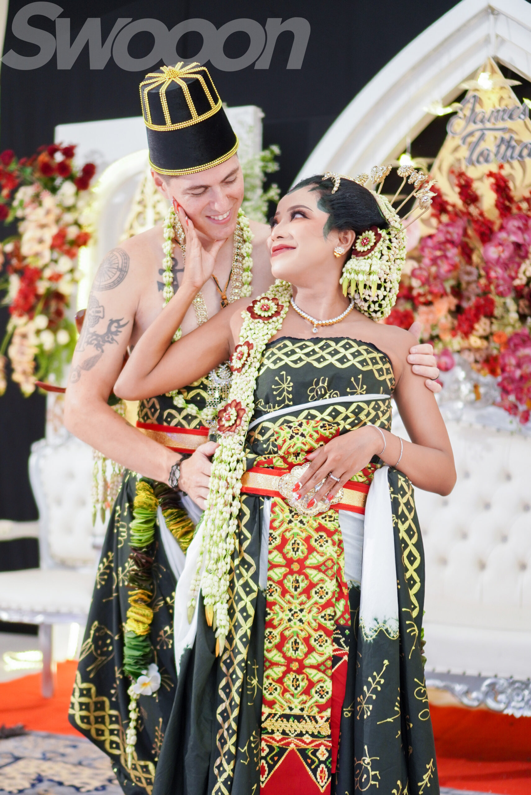 '90 Day Fiancé: The Other Way's James, Meitalia show PDA during their wedding