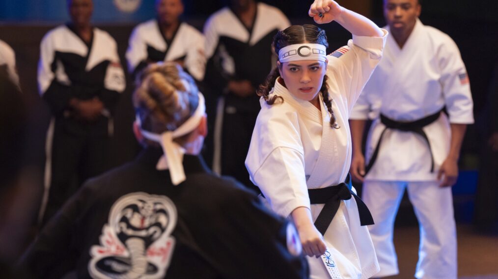 Mary Mouser as Samantha LaRusso, Dallas Dupree Young as Kenny in Cobra Kai,