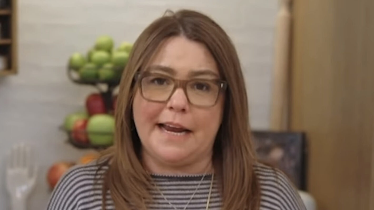Rachael Ray Shares Health Update & Admits to 'a Couple Bad Falls' in Recent  Weeks