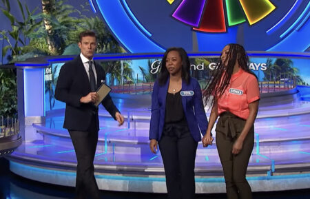 See Ken Jennings React After Mayim Bialik Flubs 'Wheel of Fortune' Answer