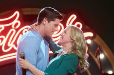 Jordan Litz and Ginna Claire Mason in 'A Carol for Two'