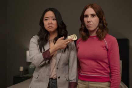 Stephanie Hsu and Zosia Mamet in 'Laid'