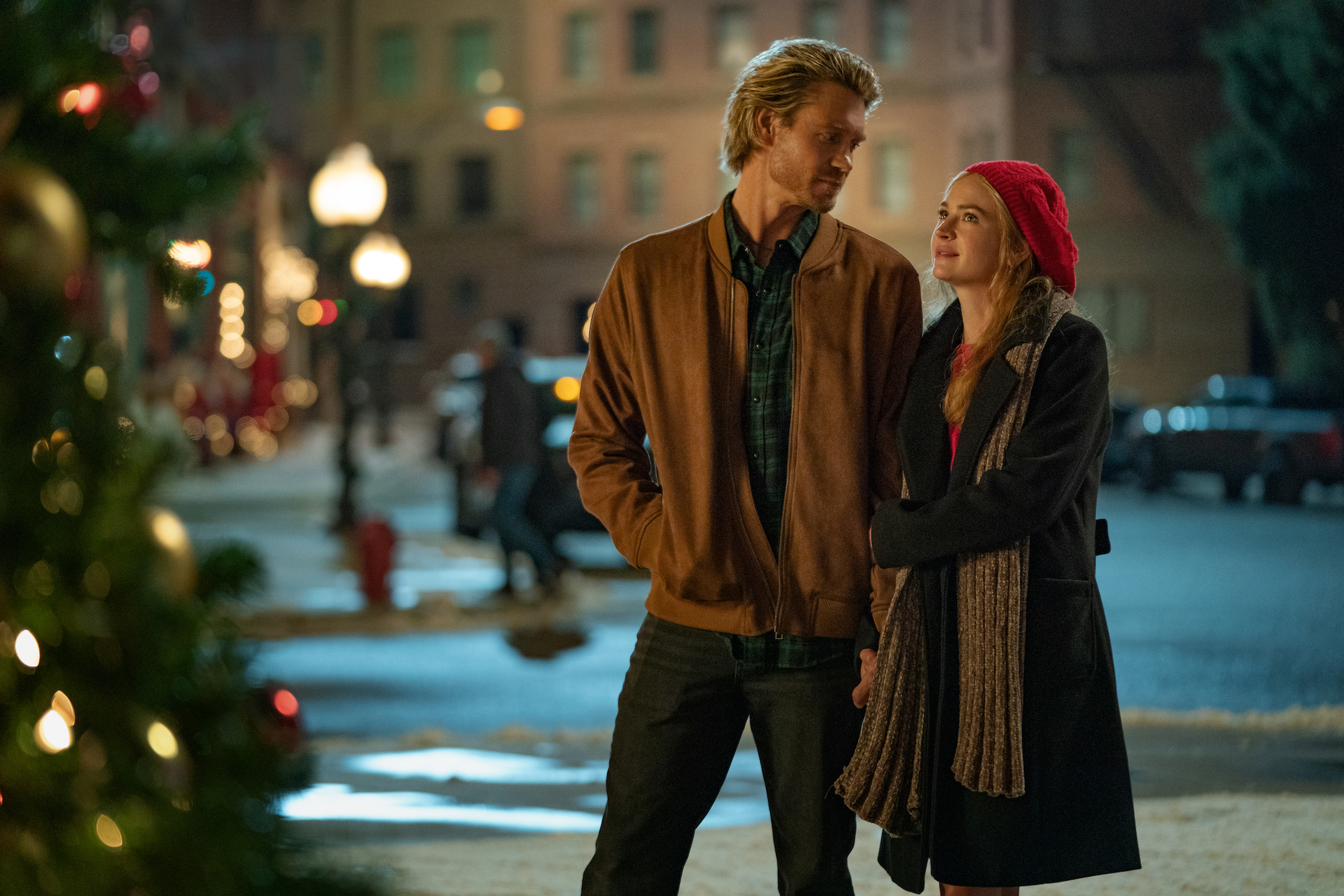 The Merry Gentlemen. (L-R) Chad Michael Murray as Luke and Britt Robertson as Ashley in The Merry Gentlemen.
