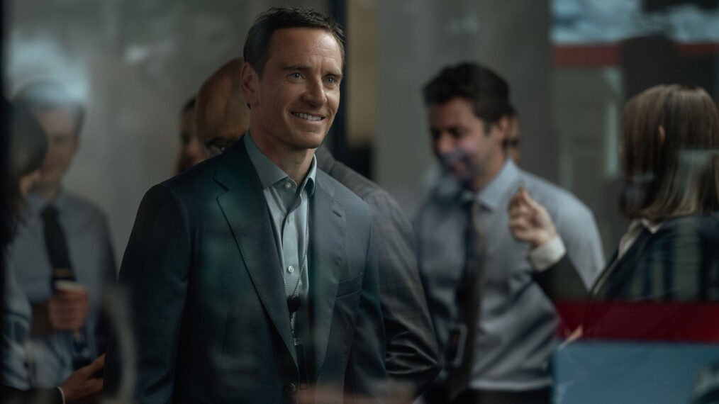 Michael Fassbender as Martian in The Agency -episode 1, season 1