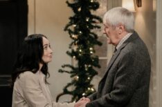 Rayne Bidder as Nora and Nicholas Lyndhurst as Alan — 'Frasier' Season 2 Finale 'Father Christmas'