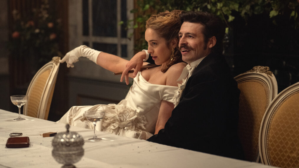 Danielle Galligan as Lady Olivia Hedges, Anthony Boyle as Arthur Guinness in 'House of Guinness'