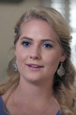 Lydia Plath Headshot