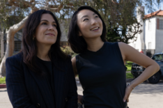Abbi Jacobson as Leslie and Poppy Liu as Sarah in 'No Good Deed'