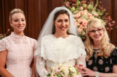 Behind the scenes of The Big Bang Theory - 'The Bow Tie Asymmetry' - Penny (Kaley Cuoco), Amy Farrah Fowler (Mayim Bialik) and Bernadette (Melissa Rauch)