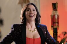 The Holiday Junkie, Jennifer Love Hewitt