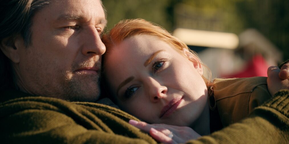 Martin Henderson as Jack Sheridan, Alexandra Breckenridge as Mel Monroe in episode 605 of Virgin River