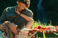 Jessica Rothe as Sarah, Callum Kerr as Everett in 'Virgin River' Season 6
