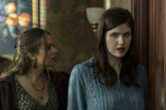 Alyssa Jirrels as Moira Mayfair and Alexandra Daddario as Dr. Rowan Fielding in Mayfair Witches - Season 2, Episode 4