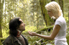 James Callis, Tricia Helfer in Battlestar Galactica - Season 2 - 'Valley of Darkness'