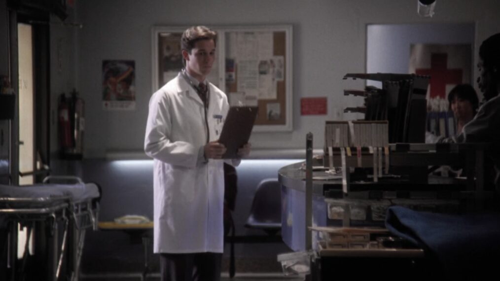 Noah Wyle as John Carter — 'ER' Season 1 Episode 1 