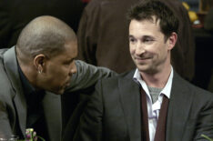 Eriq La Salle as Peter Benton, Noah Wyle as John Carter — 'ER' Season 15 Episode 22 'And In the End'