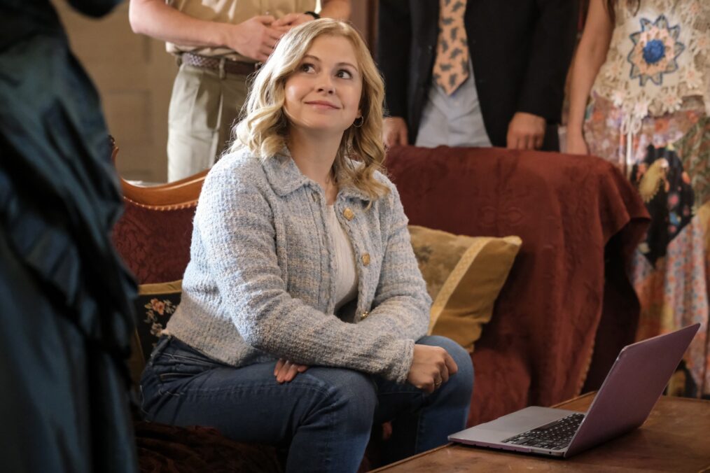 Rose McIver in 'Ghosts' Season 4