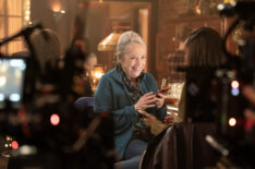 Kathy Bates behind the scenes of 'Matlock' Season 1 Episode 9 - 'Friends'