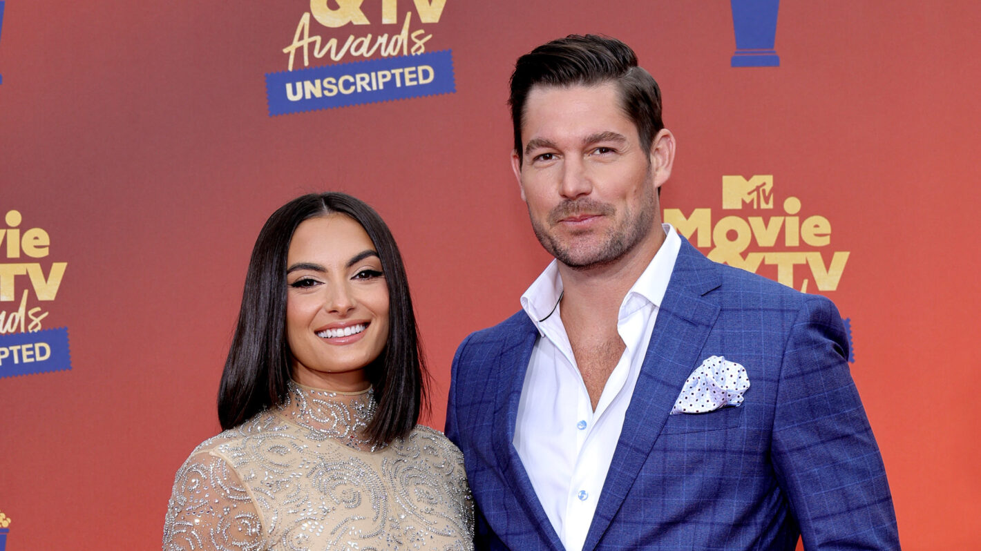 SANTA MONICA, CALIFORNIA: In this image released on June 5, (L-R) Paige DeSorbo and Craig Conover attend the 2022 MTV Movie & TV Awards: UNSCRIPTED at Barker Hangar in Santa Monica, California and broadcast on June 5, 2022.
