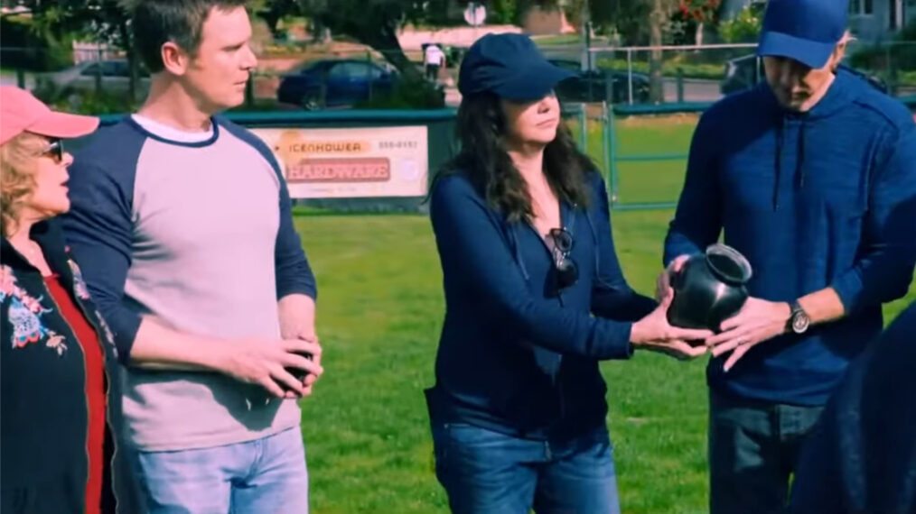 Braverman family members in the 'Parenthood' series finale