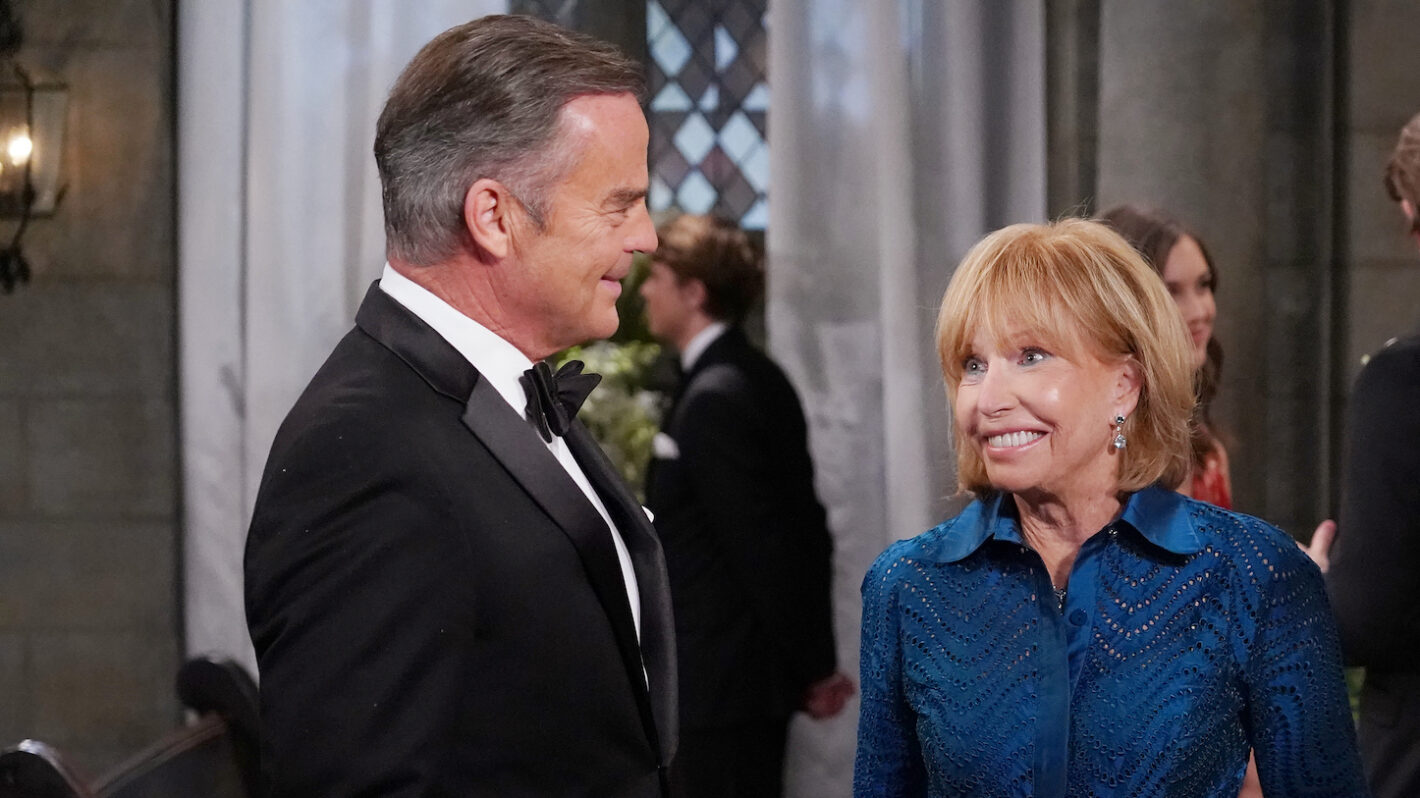 Wally Kurth, Leslie Charleson, and Lisa LoCicero