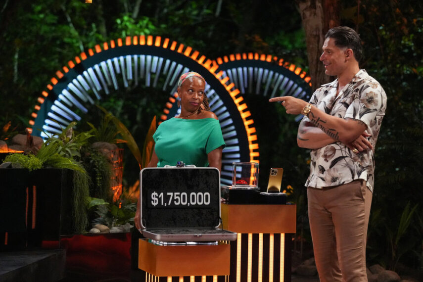 La Shell Wooten, Joe Manganiello in Deal or No Deal Island - Season 2