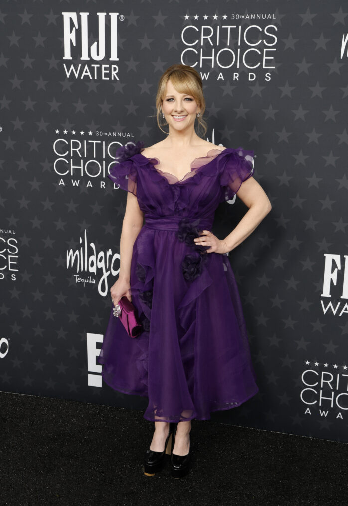Melissa Rauch attends the 30th Annual Critics Choice Awards at Barker Hangar on February 07, 2025 in Santa Monica, California.