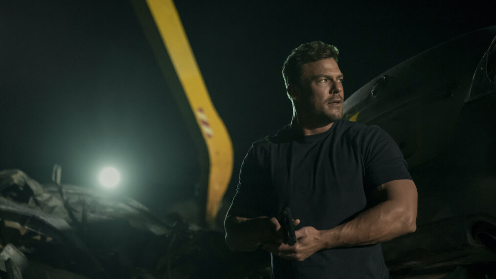Alan Ritchson as Jack Reacher in Reacher - Season 3
