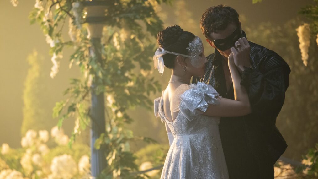 Yerin Ha and Luke Thompson in 'Bridgerton' Season 4