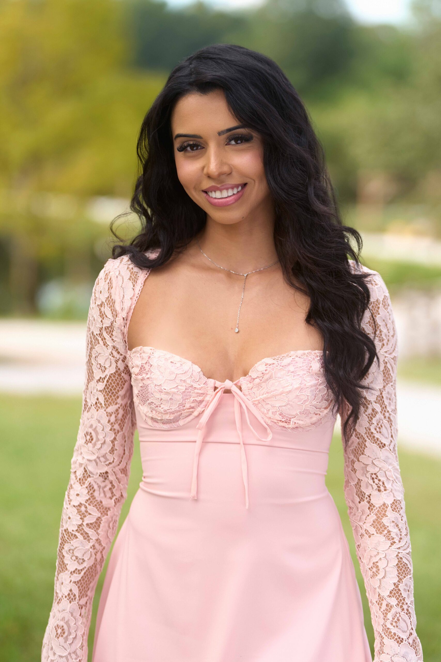 Dater Rachel in the Season Three premiere of FARMER WANTS A WIFE