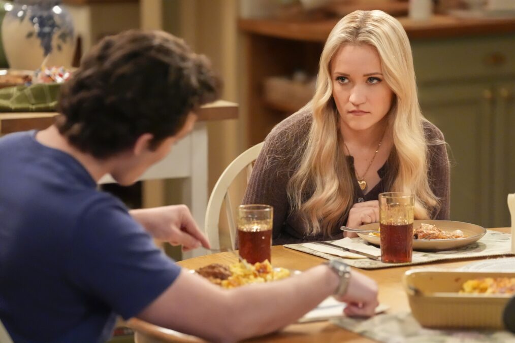 Montana Jordan and Emily Osment in 'Georgie & Mandy's First Marriage'