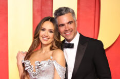 Jessica Alba and Cash Warren attend the 2024 Vanity Fair Oscar Party