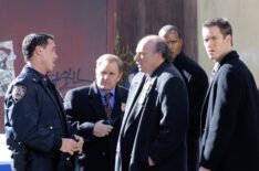 Anthony Mangano, Gordon Clapp, Dennis Franz, Henry Simmons and Mark-Paul Gosselaar — 'NYPD Blue'