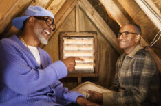 Damon Wayans and Tommy Davidson in 'Poppa's House' Season 1 Episode 10 - 'Elevator Friend'