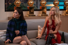 Brenda Song as Ali, Kate Hudson as Isla Gordon in 'Running Point' Season 1 Episode 2