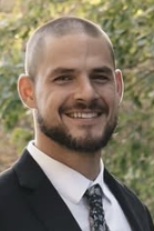 Zach Nichols Headshot